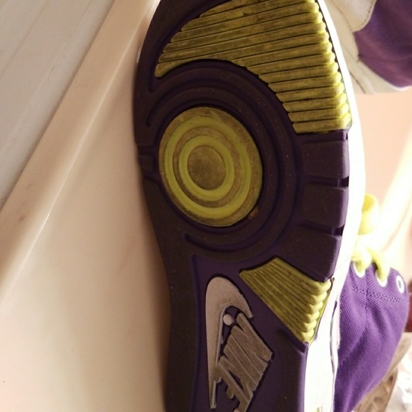 SOLD!!!! Women's Nike Purp-Highlighter Sneaks - Picture 2 of 5